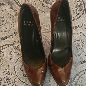 Stuart Weitzman Brown Patent Pointed-Toe Pumps